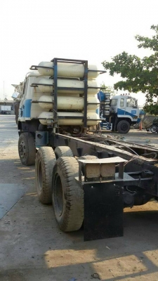 ขาย10ล้อ2เพลานิสสันแก็สNGV 275แรง ทะเบียนครบ หัวแชชซี PE6H