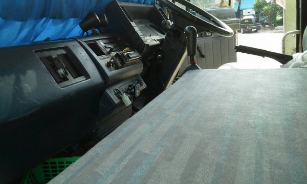 สิบล้อ อีซูชุ ร็อค FVM32M195นางฟ้าแท้ สภาพดีเดิมๆสวยกริ๊ปพร้อมใช้งาน ทะเบียนพร้อมโอน