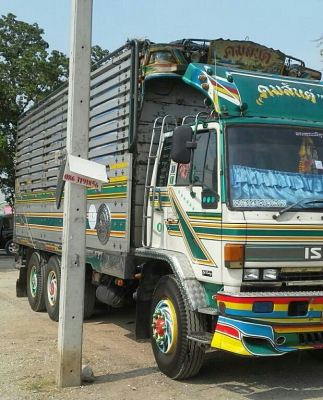 สิบล้อ อีซูชุ ร็อค FVM32M195นางฟ้าแท้ สภาพดีเดิมๆสวยกริ๊ปพร้อมใช้งาน ทะเบียนพร้อมโอน