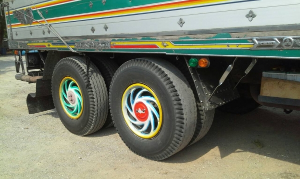 สิบล้อ อีซูชุ ร็อค FVM32M195นางฟ้าแท้ สภาพดีเดิมๆสวยกริ๊ปพร้อมใช้งาน ทะเบียนพร้อมโอน