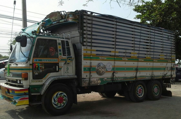 สิบล้อ อีซูชุ ร็อค FVM32M195นางฟ้าแท้ สภาพดีเดิมๆสวยกริ๊ปพร้อมใช้งาน ทะเบียนพร้อมโอน