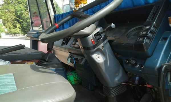 สิบล้อ อีซูชุ ร็อค FVM32M195นางฟ้าแท้ สภาพดีเดิมๆสวยกริ๊ปพร้อมใช้งาน ทะเบียนพร้อมโอน