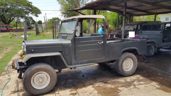 ซื้อ 1 แถม1 (แถม Jeep wrangler จักรยาน) ขาย Jeep Mitsu เครื่อง โตโยต้าไมตี้X 4WD ขับเคลื่อน4ล้อ ขายถูก 210000