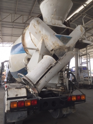 "1,600,000"ขายสิบล้อโม่ปูนนิสัน320แรงปี52โม่7คิว สวยพร้อมใช้