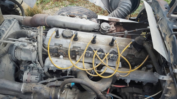 ขายด่วนครับ หัวลาก HINO 320 ปี48 เครื่องP11C รถสวยพร้อมใช้งานครับ