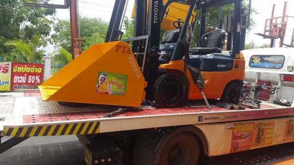 มองหารรถตักยางพารางาเท. นึกถึงร้านพีทีเอ. ชลบุรี0818342060 มองหารรถตักยางพารางาเท. นึกถึงร้านพีทีเอ. ชลบุรี0818342060