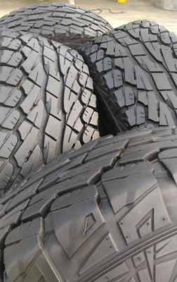 ปรับราคาเหลือ 16,800 ขายล้อลายRock 16x8 พร้อมยาง265/75/16 สวยๆ