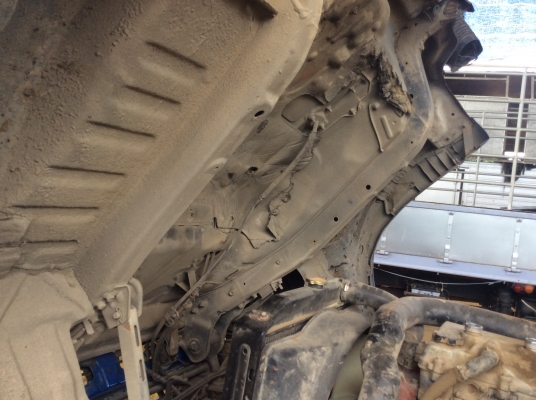 ขายหกล้อเมกก้าปี46เอกสารพร้อมโอน cng