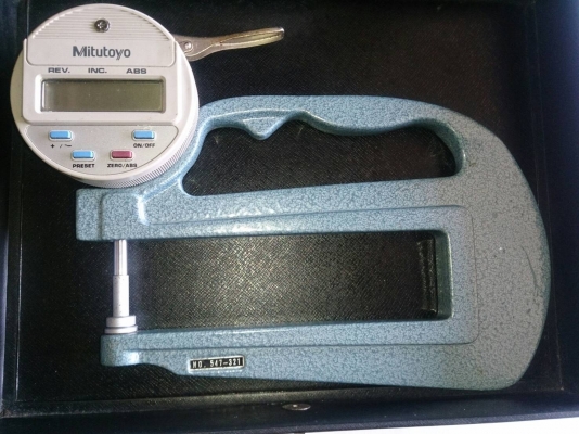 .....ขาย. Mititoyo. วัดความหนาดิจิตอล สภาพดีเก่าเก็บ