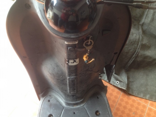 ป๊อป YAMAHA VINO 50 CC เครื่อง4จังหวะมีหม้อน้ำเปลือกเเตกตามรูปเครื่องดี ป๊อป YAMAHA VINO 50 CC เครื่อง4จังหวะมีหม้อน้ำเปลือกเเตกตามรูปเครื่องดี