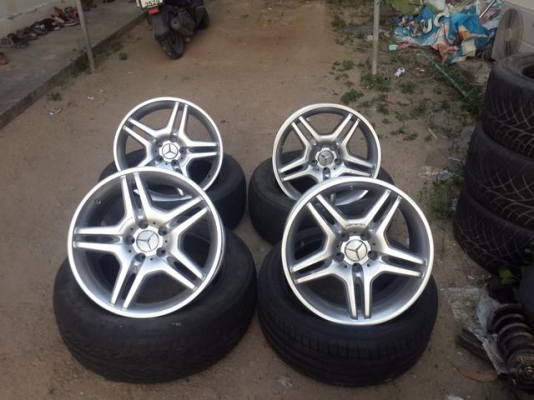 ขายล้อamg st4 R 18หน้า 8 หลัง 9ล้อ คับ