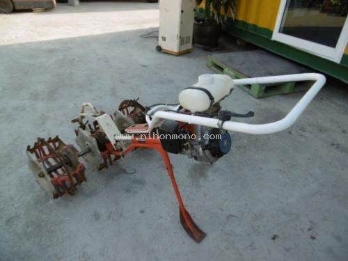 NEW เครื่องกำจัดวัชพืชในร่องข้าว MARUYAMA MA3 รหัสสินค้า : 80803327 www.nihonmono.com NEW เครื่องกำจัดวัชพืชในร่องข้าว MARUYAMA MA3 รหัสสินค้า : 80803327 www.nihonmono.com