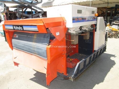 NEW รถเกี่ยวข้าวนั่งขับ KUBOTA R1-171A รหัสสินค้า : 80903923 www.nihonmono.com NEW รถเกี่ยวข้าวนั่งขับ KUBOTA R1-171A รหัสสินค้า : 80903923 www.nihonmono.com