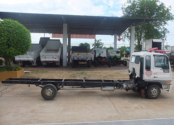 ST-34 HINO HITECH  หัวครัชซี 6 ล้อ รถสวยสภาพพร้อมใชั