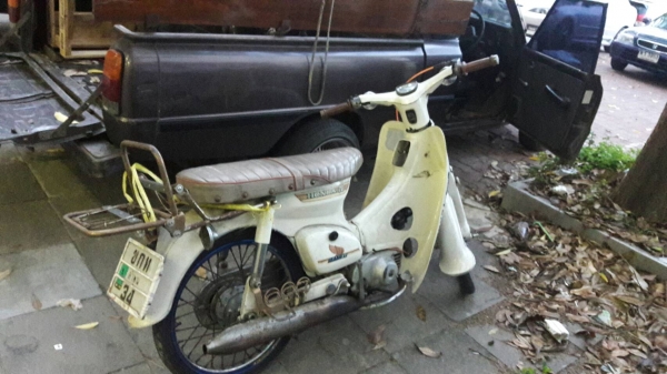 ็Honda C70
