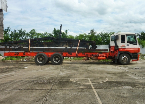 ST-48 ISUZU GIGA 2 เพลา 10 ล้อ หัวครัชซี รถสวยสภาพพร้อมใชั ST-48 ISUZU GIGA 2 เพลา 10 ล้อ หัวครัชซี รถสวยสภาพพร้อมใชั