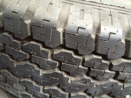 D max รุ่น 1.9 ขอบ 16 Xseries (รมดำ) D max รุ่น 1.9 ขอบ 16 Xseries (รมดำ)