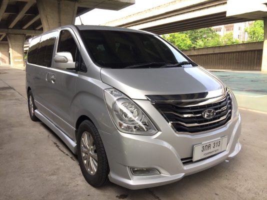 2011 HYUNDAI H-1 GRAND STAREX 2.5 VIP รถสวยมาก น่าใช้สุดๆ ซื้อไปคุ้มสุดๆ ไม่ต้องทำอะไรเพิ่มเลย 2011 HYUNDAI H-1 GRAND STAREX 2.5 VIP รถสวยมาก น่าใช้สุดๆ ซื้อไปคุ้มสุดๆ ไม่ต้องทำอะไรเพิ่มเลย