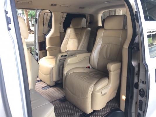 2011 HYUNDAI H-1 GRAND STAREX 2.5 VIP รถสวยมาก น่าใช้สุดๆ ซื้อไปคุ้มสุดๆ ไม่ต้องทำอะไรเพิ่มเลย 2011 HYUNDAI H-1 GRAND STAREX 2.5 VIP รถสวยมาก น่าใช้สุดๆ ซื้อไปคุ้มสุดๆ ไม่ต้องทำอะไรเพิ่มเลย