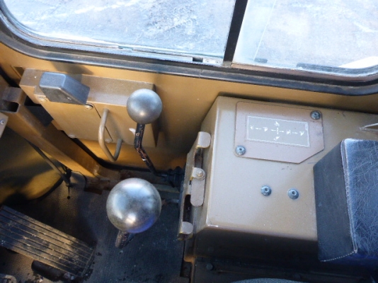 รถตัก Caterpillar 910F-2 นำเข้าจากญี่ปุ่น โทร. 080-6565422 (หนิง)