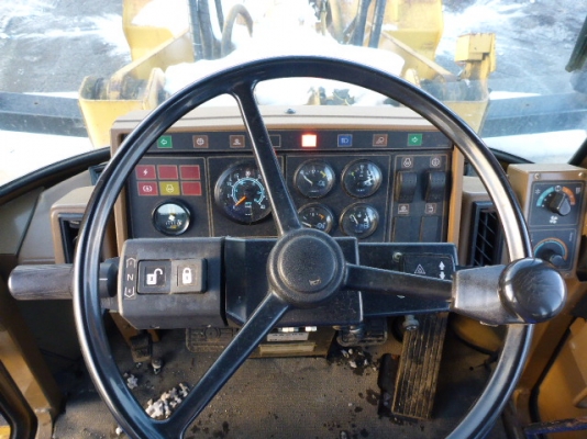 รถตัก Caterpillar 910F-2 นำเข้าจากญี่ปุ่น โทร. 080-6565422 (หนิง)