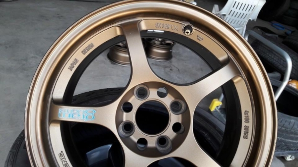 ขายล้อแม็กมือ2 Gramlights57f 15" สนใจติดต่อ ตาเล็ก ล้อและยางครับ 081-3747940