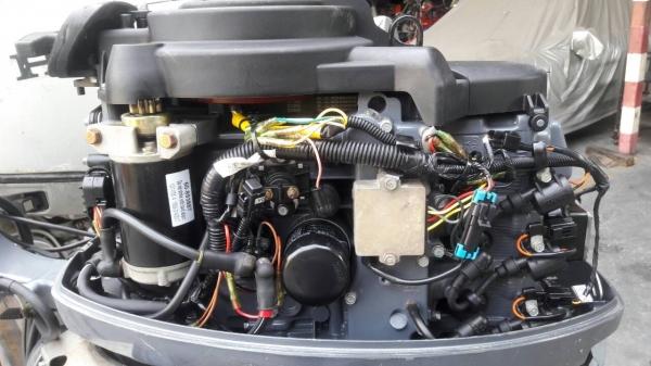 เครื่องเรือ YAMAHA 30 แรง 4 จังหวะ