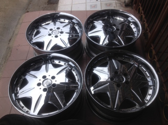 ล้อเเท้ W WORK LS 207 19กว้าง9นิ้วอ๊อฟ45ทั้ง4วงเก่าญี่ปุ่นสีเดิมสภาพตามรูป ล้อเเท้ W WORK LS 207 19กว้าง9นิ้วอ๊อฟ45ทั้ง4วงเก่าญี่ปุ่นสีเดิมสภาพตามรูป