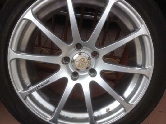 ล้อเเท้ KR 17กว้าง7นิ้วครึ่งอ๊อฟ40 5รู108 เก่าญี่ปุ่นเเท้สีเดิมๆยางติดมาใช้ไม่ได้เเล้ว ล้อเเท้ KR 17กว้าง7นิ้วครึ่งอ๊อฟ40 5รู108 เก่าญี่ปุ่นเเท้สีเดิมๆยางติดมาใช้ไม่ได้เเล้ว