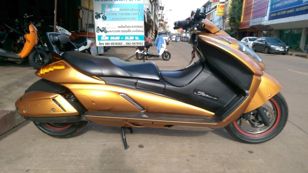 ขายคับ SUZUKI GEMMA250 ปี2009 สีสวย เดิมๆ ยางหน้าหลังพึงเปลี่ยน ทะเบียนพร้อมโอนไม่ขาดต่อ ราคา 165000 บาท ส่งได้ทั่วไทยคับ สนใจติดต่อ 081-0578282 FACEBOOK ชาญณรงค์ ป๊อป ชัยอมฤต ไอดีไลน์ POPBIGBIKESAKON คับ สนใจรถสวย ถูก ดี ต้อง POP BIGBIKE SAKONNAKHON คลิป