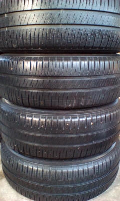 แม๊กขอบ14/4/100 ยางมิชลิน 185-70-14ปี12 ชุด 3500บาท