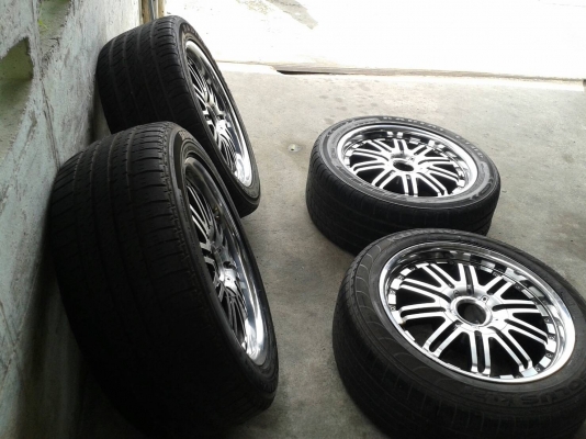 ขอบ18นิ้ว6รู พร้อมยาง สวยๆ 4 ล้อ ราคา 8700 บาท ขอบ18นิ้ว6รู พร้อมยาง สวยๆ 4 ล้อ ราคา 8700 บาท