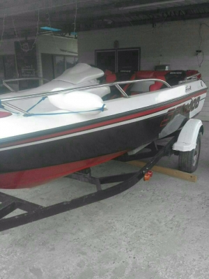 เรือ16ฟุตพร้อมไช้