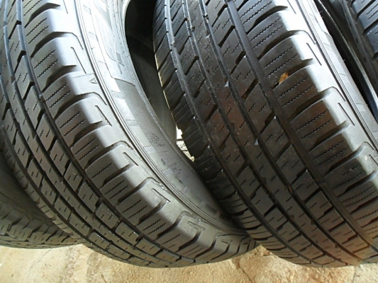 ยาง17กระบะสูง ฟอลเคน 265-65-R17ลงพื้นปี15 (4เส้น 3,800)