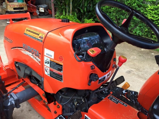 ขายรถไถ Kubota L3608SP(4WD) พร้อมใบมีดและผานพรวนLCSใหม่ รถสวยพร้อมใช้งาน