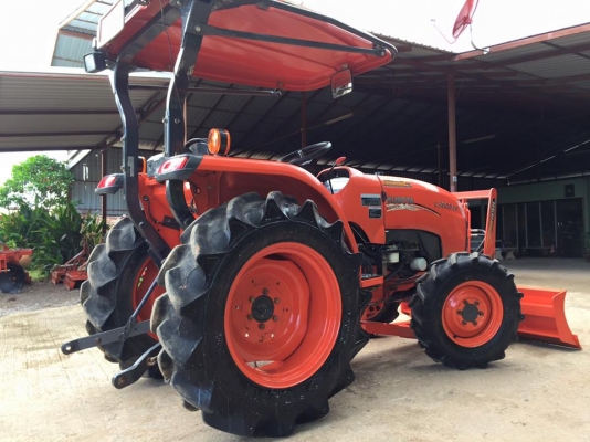 ขายรถไถ Kubota L3608SP(4WD) พร้อมใบมีดและผานพรวนLCSใหม่ รถสวยพร้อมใช้งาน