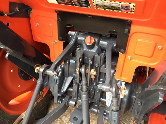 ขายรถไถ Kubota L3608SP(4WD) พร้อมใบมีดและผานพรวนLCSใหม่ รถสวยพร้อมใช้งาน