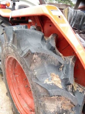 Kubota L4508 ใบเันไม่มีหาง ชั่วโมง2,600 เล่มพร้อม