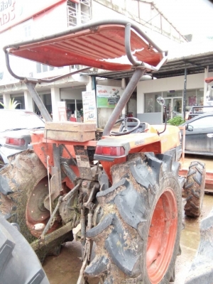 Kubota L4508 ใบเันไม่มีหาง ชั่วโมง2,600 เล่มพร้อม