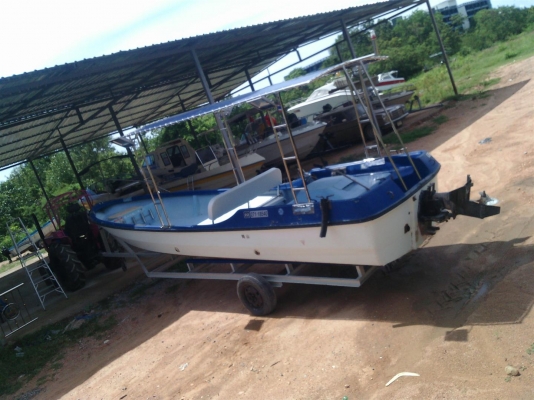 บริการเรือตกปลา บ้านบางเสร่ อ.สัตหีบ จ.ชลบุรี