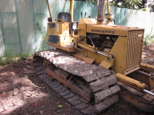 ฝากขายแบกโฮและแทรคเตอร์