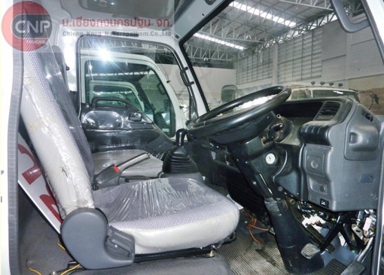 SY-206 ISUZU NPR การ์ตูน หัวครัชซี 6 ล้อ รถสวยสภาพพร้อมใชั SY-206 ISUZU NPR การ์ตูน หัวครัชซี 6 ล้อ รถสวยสภาพพร้อมใชั