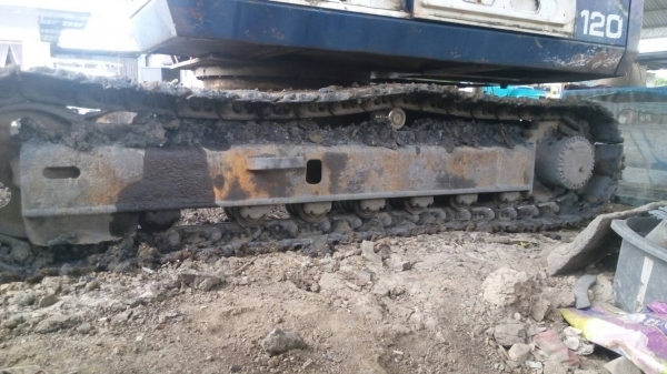 ขายรถแมคโค โคมัสสุ PC-120-5สภาพสวยไฟฟ้าครบช่วงล่างไม่ผุโซ่ลอนเลอร์สวย