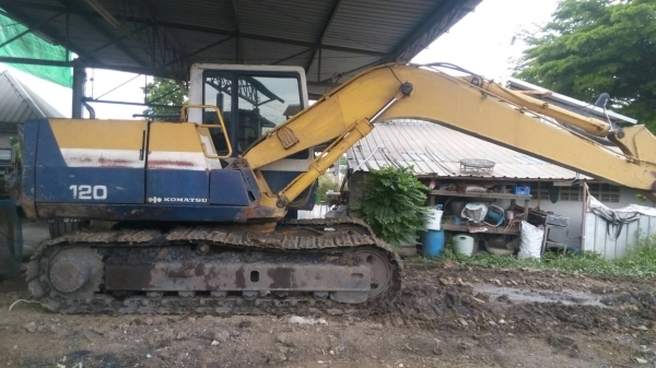 ขายรถแมคโค โคมัสสุ PC-120-5สภาพสวยไฟฟ้าครบช่วงล่างไม่ผุโซ่ลอนเลอร์สวย