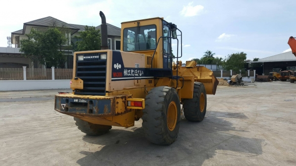 ขายรถตัก Komatsu WA300-1 , 6000 ชั่วโมง สภาพสวย พร้อมใช้งาน ราคาดี