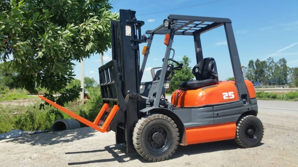 ขายด่วนรถยก TOYOTA 6FD20ดีเซลยกได้2.5ตันยกสูง3เมตรงากะดกเทได้ยางตัน4เส้นรถนอกเพิ่งเข้ามายังไม่เคยใช้งานในเมืองไทยเลย ขายด่วนรถยก TOYOTA 6FD20ดีเซลยกได้2.5ตันยกสูง3เมตรงากะดกเทได้ยางตัน4เส้นรถนอกเพิ่งเข้ามายังไม่เคยใช้งานในเมืองไทยเลย