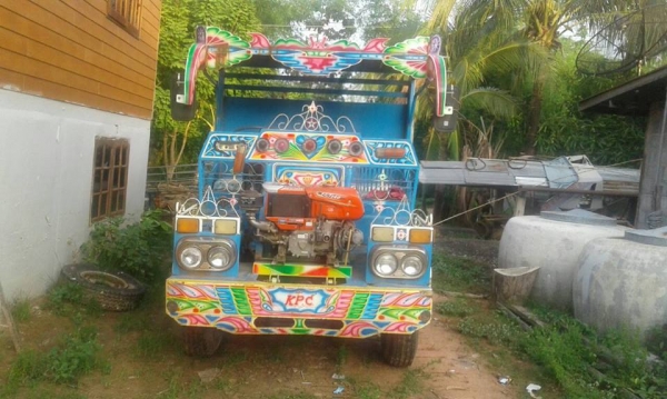 ขายรถอีแต๋น 6ล้อดั้ม รถสวยสภาพพร้อมใช้งาน สนใจโทร 090-8588220คุณนะ 093-3258446คุณบิว หรือเข้าดูสินค้าอื่นๆได้ที่ www.narong2truck.com หรือ www.truck.in.th/498 หรือเพจFacebook ณรงค์ ซื้อขายรถมือสอง (เว็บไซต์ส่วนตัว) หรือFacebook คุณนะ รถบรรทุก