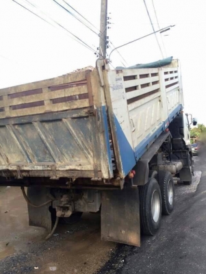 รถอีซูซุ 10 ล้อดั้ม FXZ  360 แรงม้า. ปี 54. , ( รถวิ่ง 27x,xxx กม. )    สนใจติดต่อ  081 - 6079515