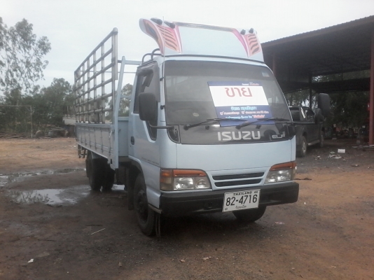 ISUZU  110  ประตูเหว้า  เครื่องดี  ครัชชีสวย  เอกสารพร้อม