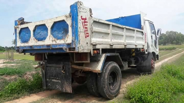 ขายรถ6ล้อ ดั้มFC2W รถสวยสภาพพร้อมใช้งาน เอกสารใบซื้อขาย ราคา240,000 สนใจโทร 090-8588220คุณนะ 093-3258446คุณบิว หรือเข้าดูสินค้าอื่นๆได้ที่ www.narong2truck.com หรือ www.truck.in.th/498 หรือเพจFacebook ณรงค์ ซื้อขายรถมือสอง (เว็บไซต์ส่วนตัว) หรือFacebook ค ขายรถ6ล้อ ดั้มFC2W รถสวยสภาพพร้อมใช้งาน เอกสารใบซื้อขาย ราคา240,000 สนใจโทร 090-8588220คุณนะ 093-3258446คุณบิว หรือเข้าดูสินค้าอื่นๆได้ที่ www.narong2truck.com หรือ www.truck.in.th/498 หรือเพจFacebook ณรงค์ ซื้อขายรถมือสอง (เว็บไซต์ส่วนตัว) หรือFacebook ค